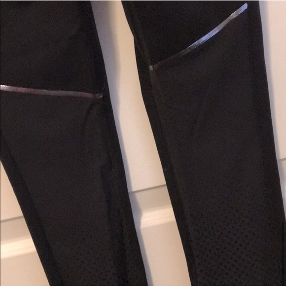 Nike Sculpt Cool Training Tights - Picture 3 of 4